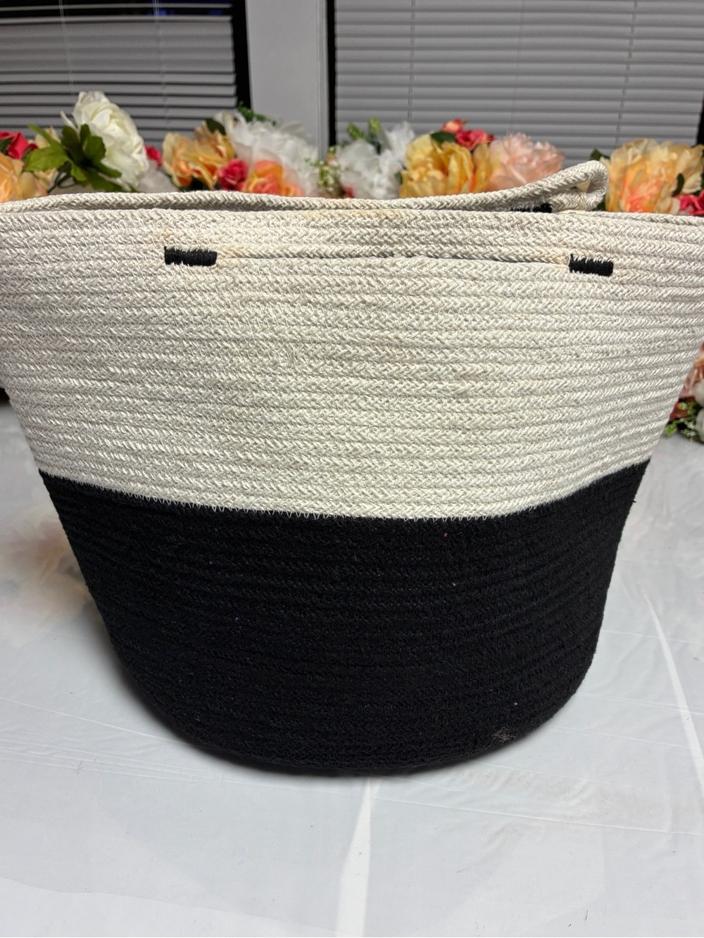 Mia Mélange Liquorice X-Large Organic Cotton Rope Cylinder Basket Black Ivory - Picture 6 of 14